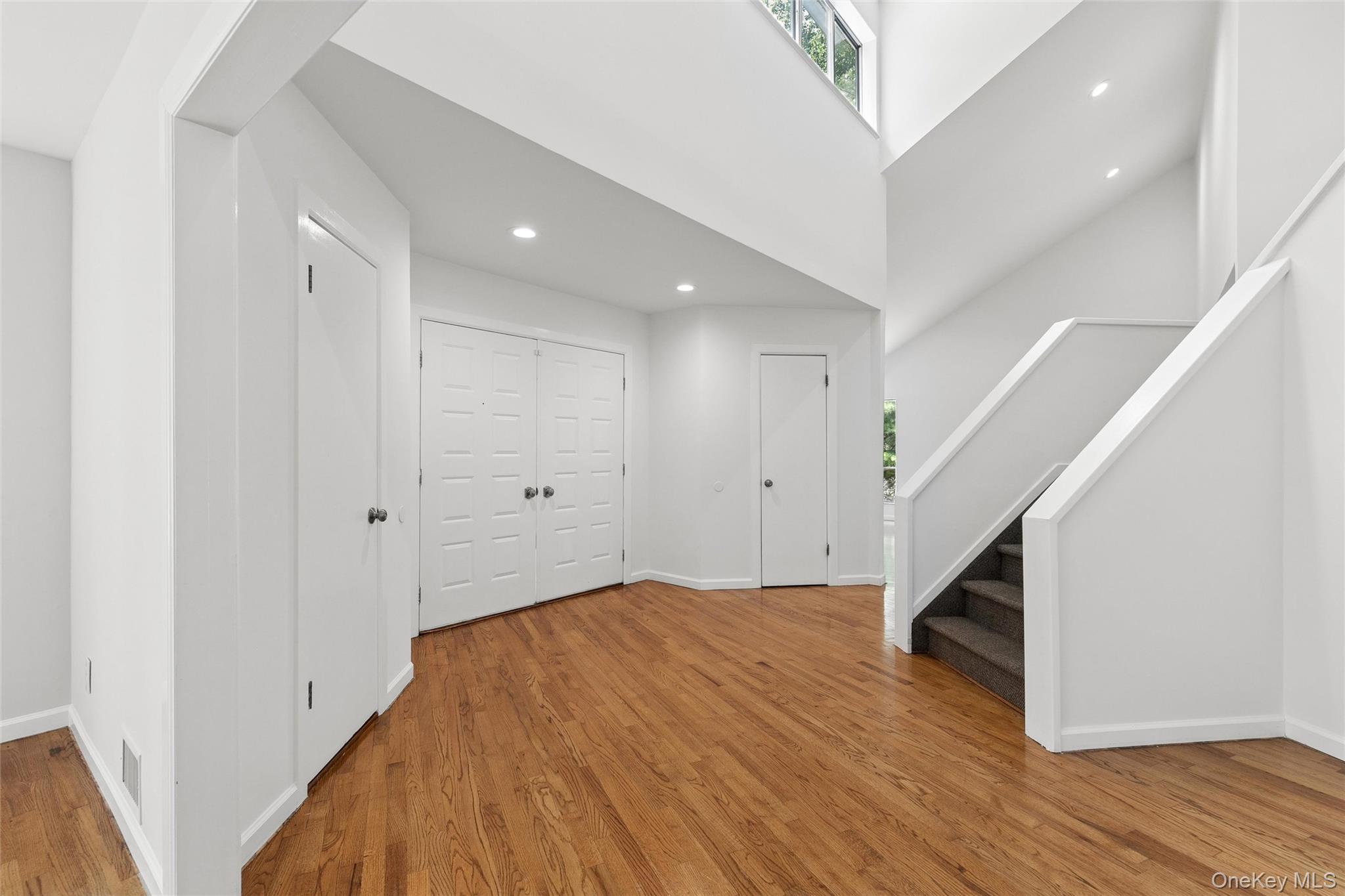 12 North Ridge Road Setauket, NY 11733 - Photo 18 of 49