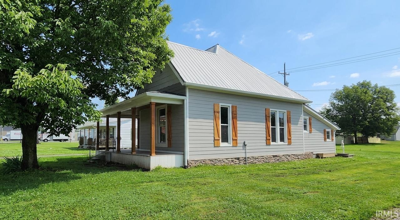 205 Sherman Street Loogootee, IN 47553 - Photo 16 of 16