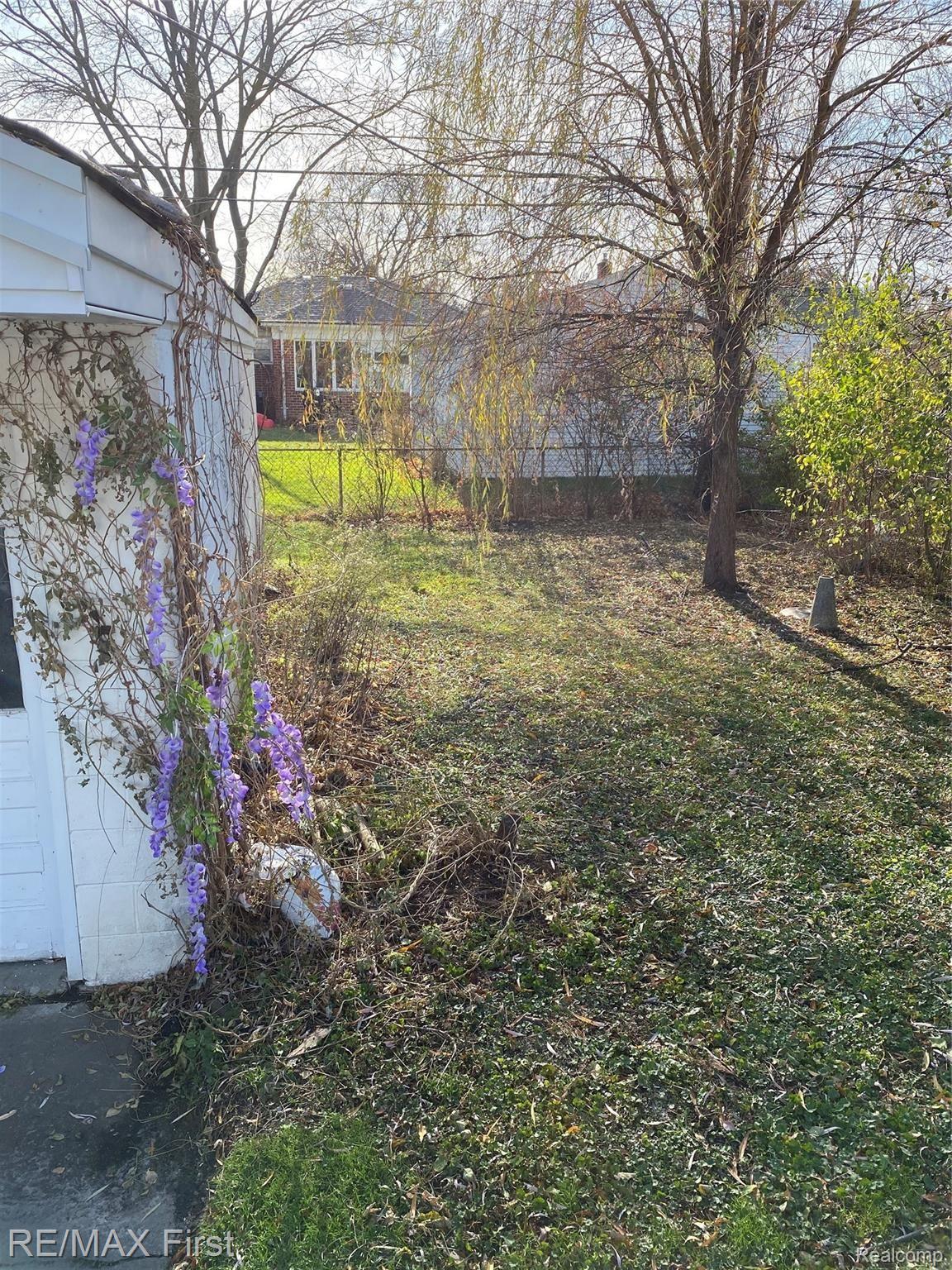 123 Normandy Road Royal Oak, MI 48073 - Photo 71 of 88 64F3F1D0-688F-430C-95DB-7D08976F4CB4.jpeg