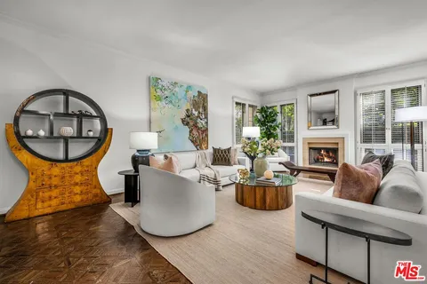 $2,995,000 | 10126 Empyrean Way, Unit 102, Los Angeles, CA 90067