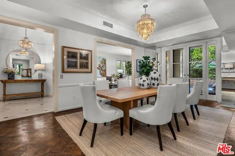 $2,995,000 | 10126 Empyrean Way, Unit 102, Los Angeles, CA 90067