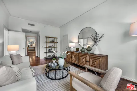 $2,995,000 | 10126 Empyrean Way, Unit 102, Los Angeles, CA 90067