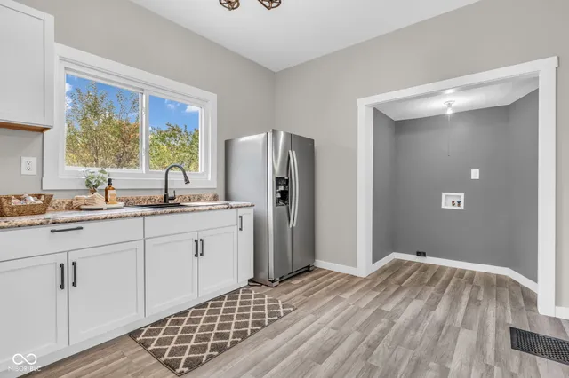 $225,000 | 410 2nd Street, Russellville, IN 46175