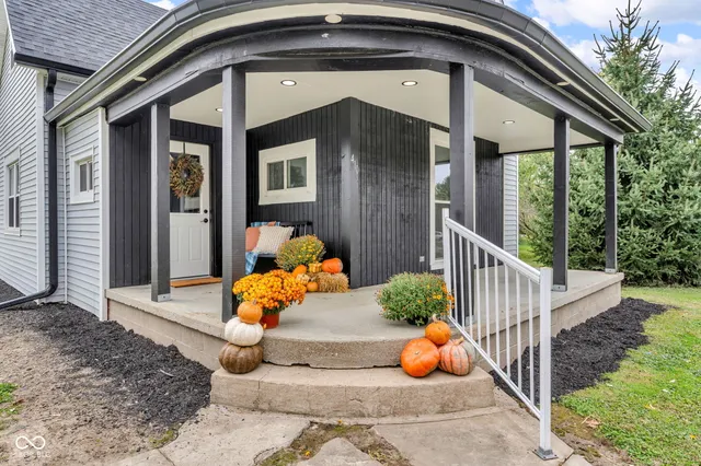 $225,000 | 410 2nd Street, Russellville, IN 46175