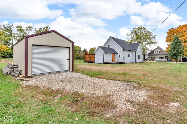 $225,000 | 410 2nd Street, Russellville, IN 46175