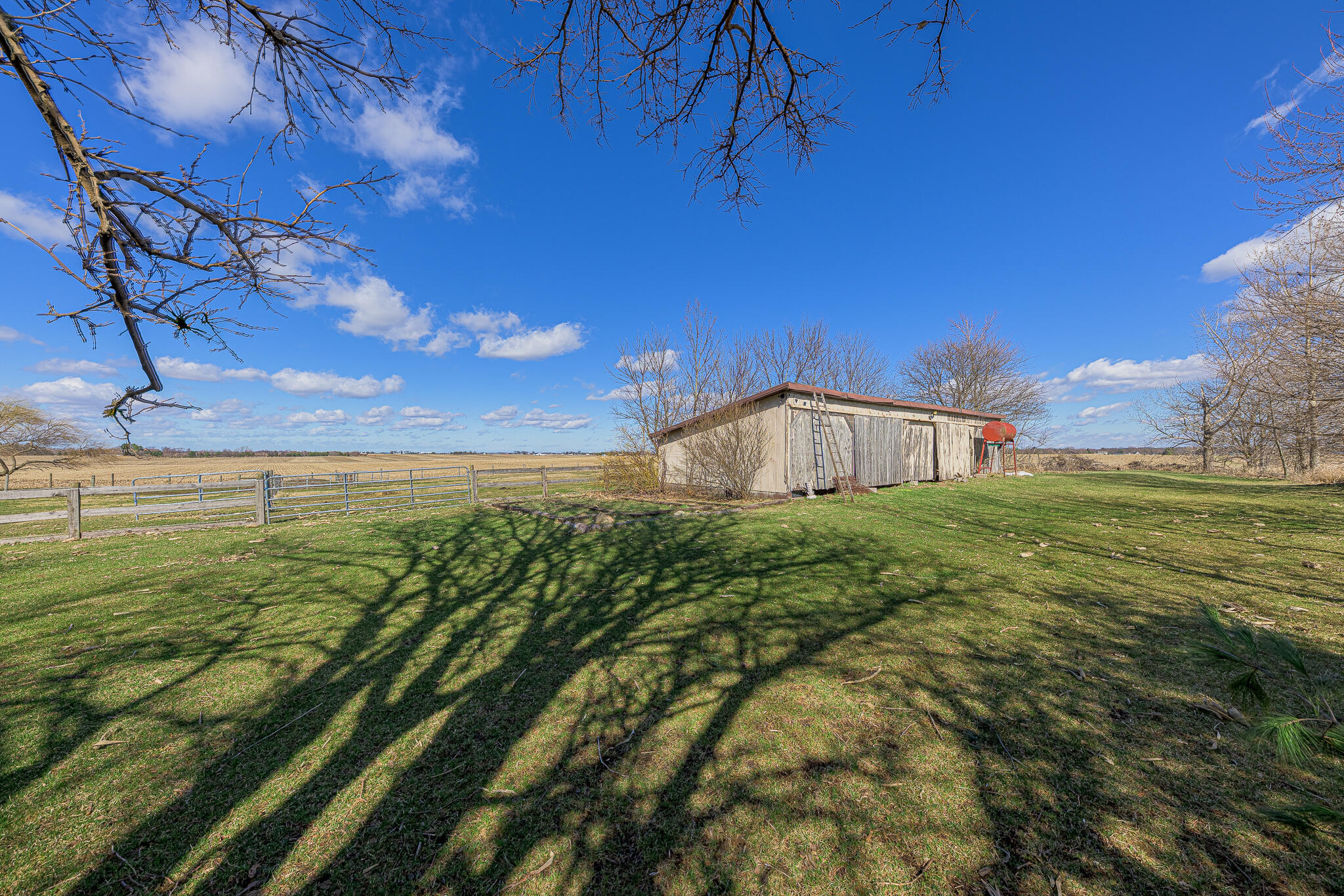 13161 Stateline Road Cedar Lake, IN 46303 - Photo 24 of 30 a view of a back yard of the house