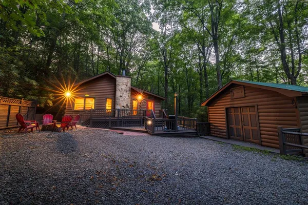 $399,000 | 556 Cherry Lake Drive, Blue Ridge, GA 30513