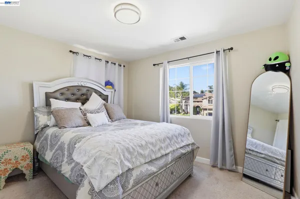 $1,325,000 | 9740 Linnet Court, Gilroy, CA 95020