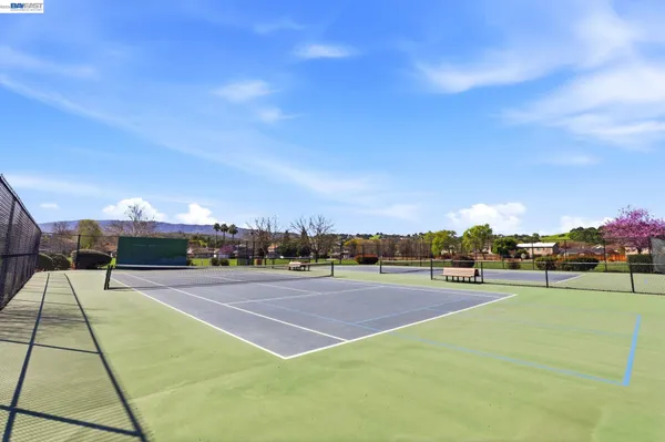 $1,325,000 | 9740 Linnet Court, Gilroy, CA 95020
