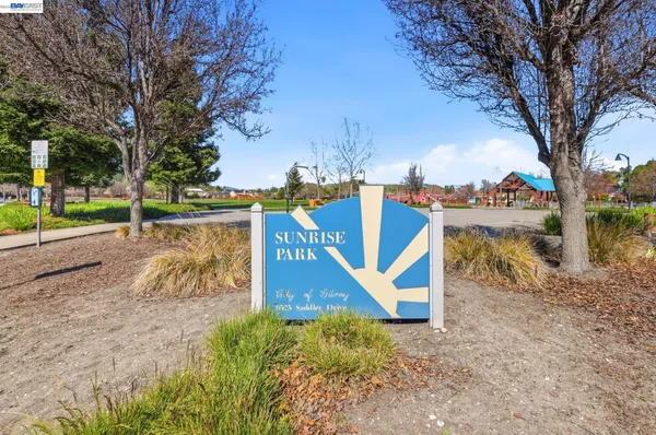 $1,325,000 | 9740 Linnet Court, Gilroy, CA 95020
