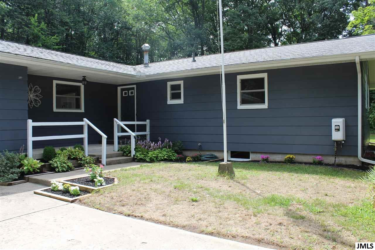 2851 Noon Road Jackson, MI 49201 - Photo 2 of 25 Photo 2