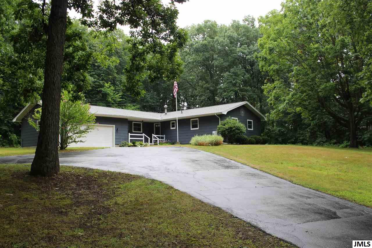 2851 Noon Road Jackson, MI 49201 - Photo 4 of 25 Photo 4
