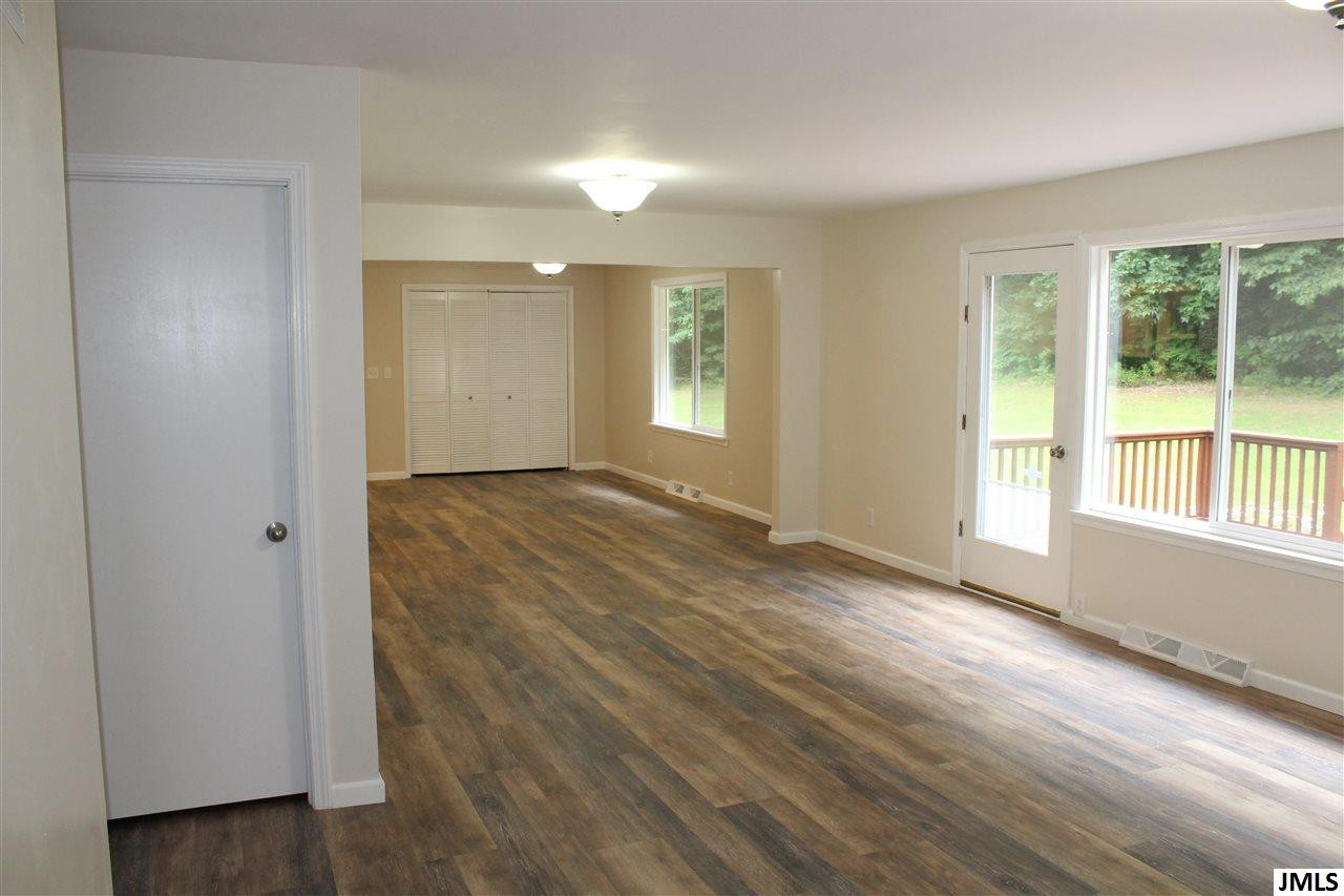 2851 Noon Road Jackson, MI 49201 - Photo 8 of 25 Photo 8