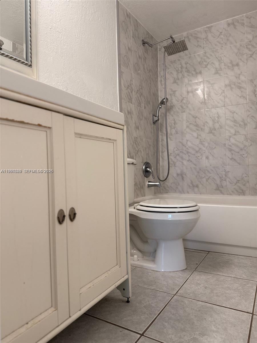 7477 Southwest 82nd Street, Unit C309 Miami, FL 33143 - Photo 7 of 21