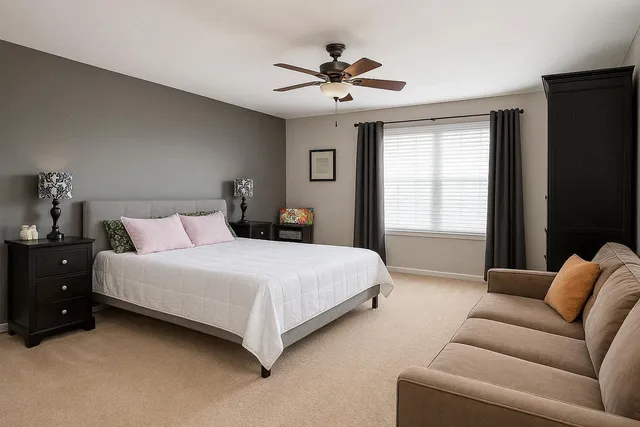 $425,000 | 1103 Bayside Lane, Shorewood, IL 60404