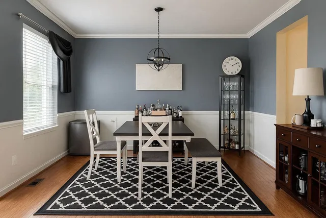 $425,000 | 1103 Bayside Lane, Shorewood, IL 60404