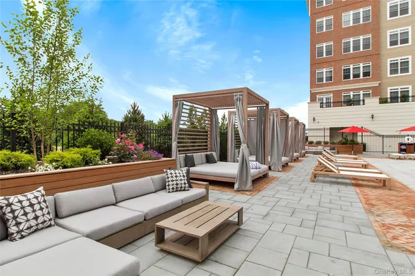 $6,150 | 990 Corporate Drive, Unit 509, Westbury, NY 11590