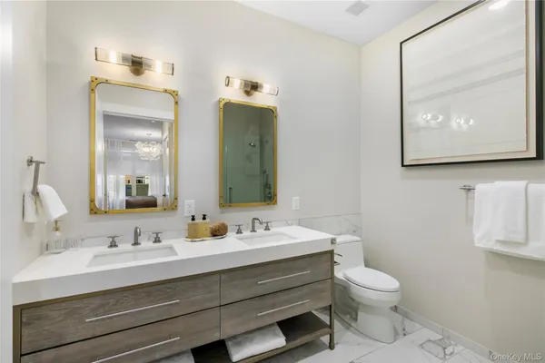 $6,150 | 990 Corporate Drive, Unit 509, Westbury, NY 11590