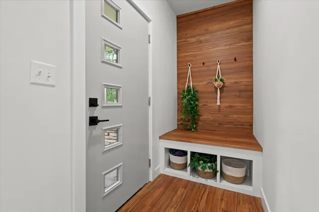 $639,900 | 331 Plat Road, Richfield, WI 53017