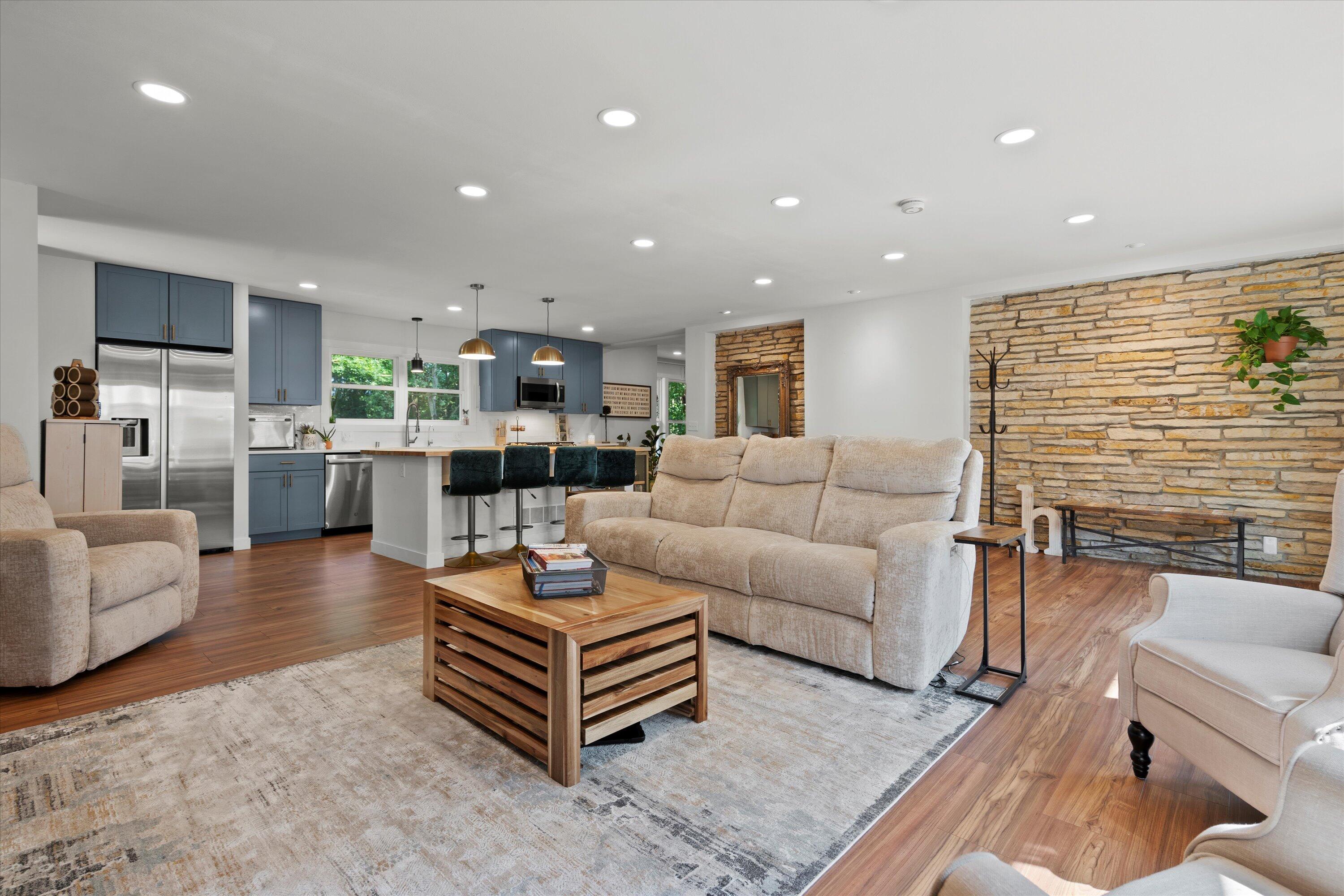 331 Plat Road Richfield, WI 53017 - Photo 10 of 31 27-DSC01488