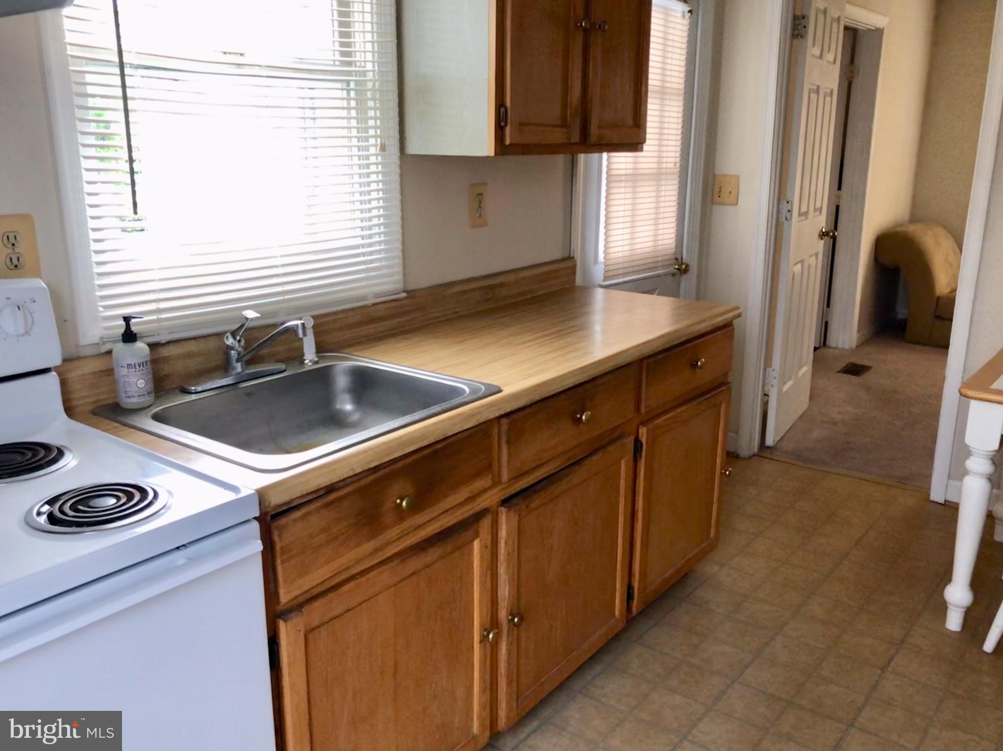 871 Bayard Road Lothian, MD 20711 - Photo 8 of 17 Gallery Image 8