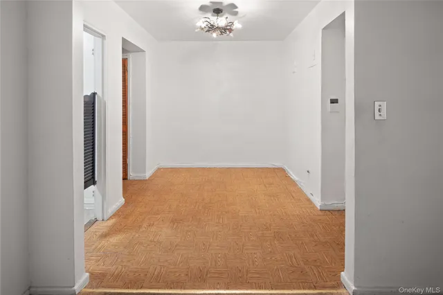 $275,000 | 38-15 149th Street, Unit 6M | Murray Hill - Flushing