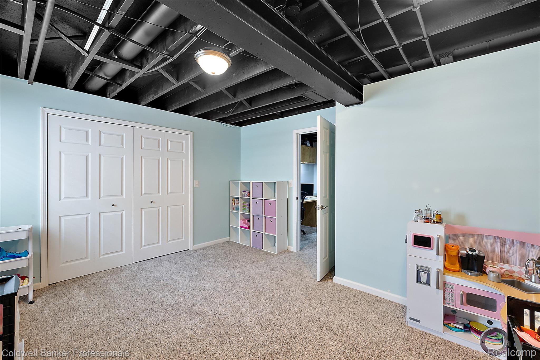 16532 Moore Park Road Macomb, MI 48044 - Photo 27 of 28