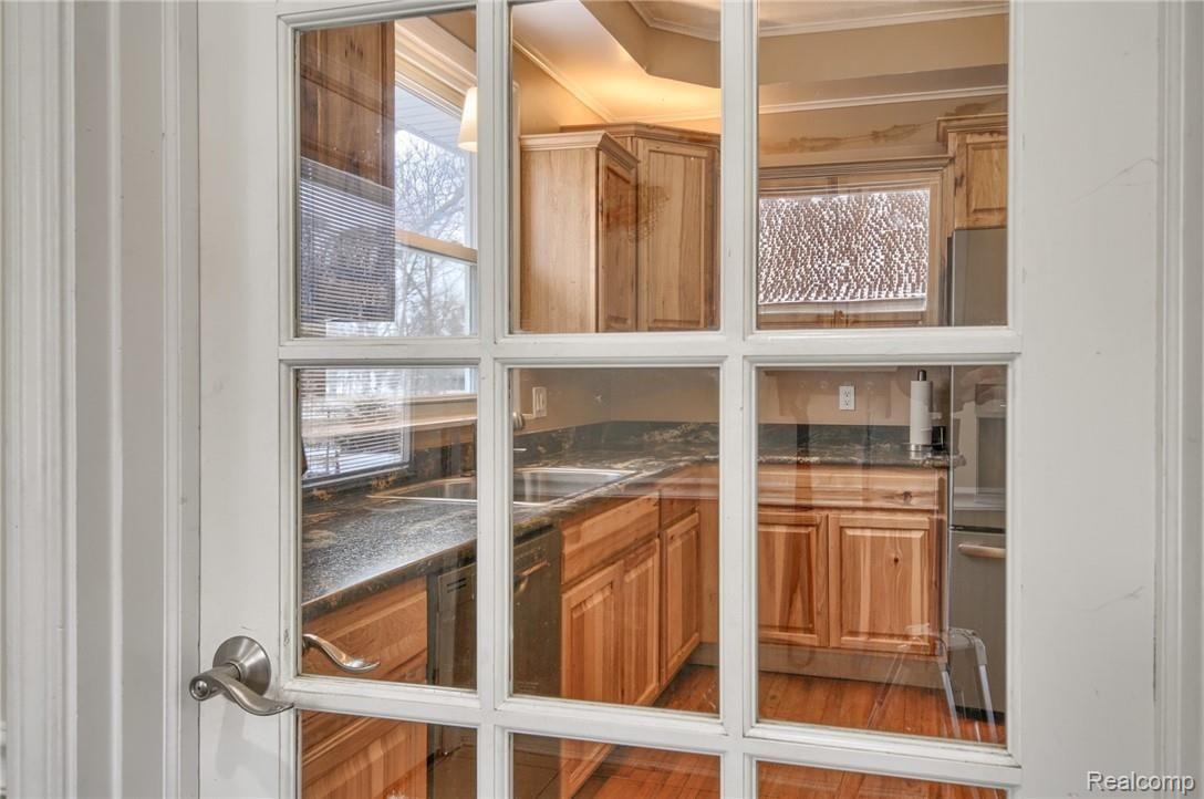 3330 Center Road Highland, MI 48357 - Photo 9 of 60 SD3_9868-HDR(5).jpg