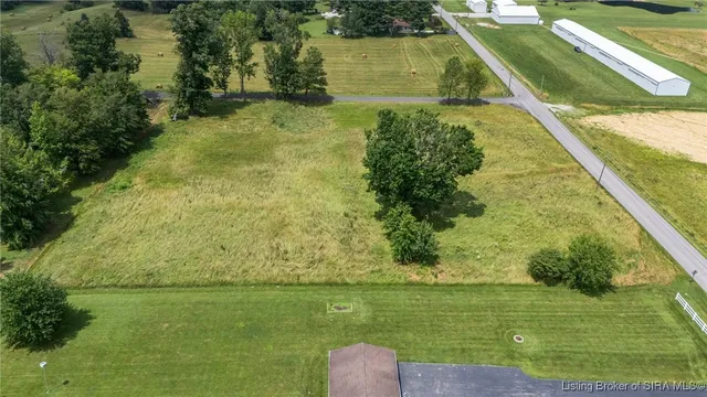 $54,900 | 2672 South Lake Road South, Scottsburg, IN 47170