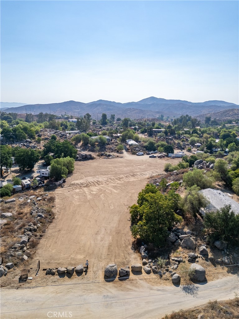 27140 Wilkinson Street Perris, CA 92570 - Photo 14 of 14