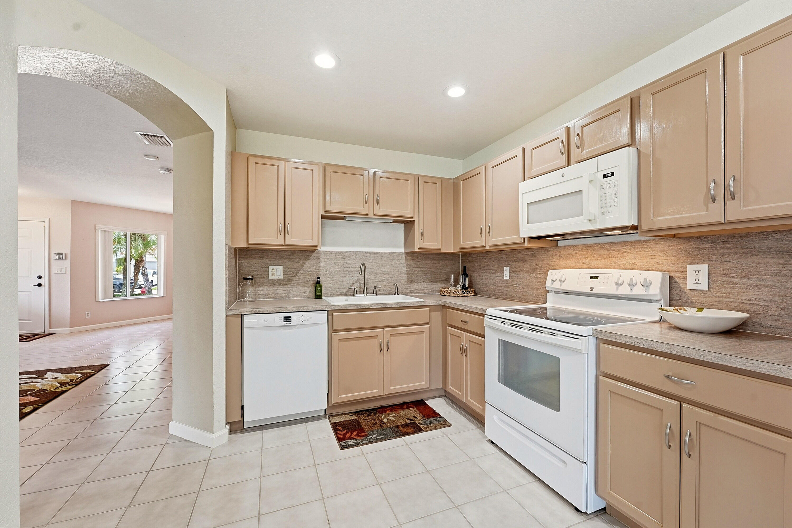 5511 Crossing Rocks Court Riviera Beach, FL 33407 - Photo 12 of 49 11 Kitchen 2