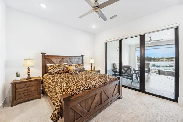 $1,100,000 | 199 Waterpoint Court, Unit 214, Conroe, TX 77356