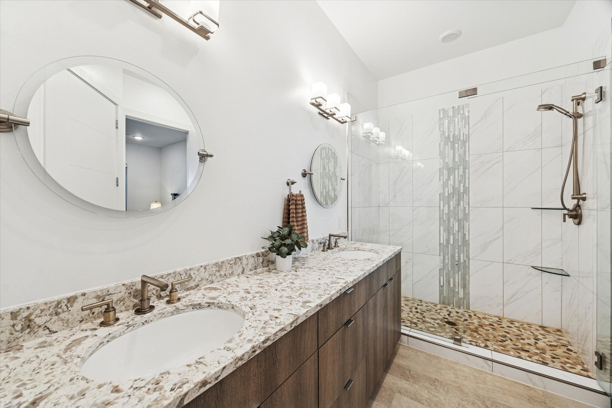 199 Waterpoint Court, Unit 214 Conroe, TX 77356 - Photo 16 of 30