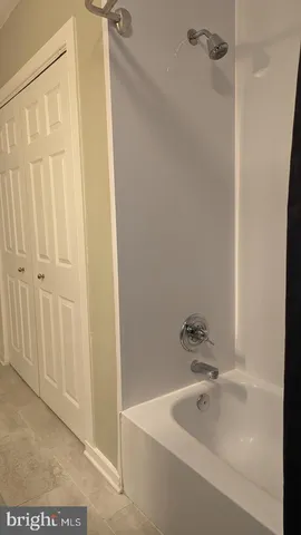 a bathroom with a tub