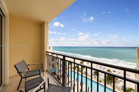 $599,999 | 601 North Fort Lauderdale Beach Boulevard, Unit 903, Fort Lauderdale, FL 33304