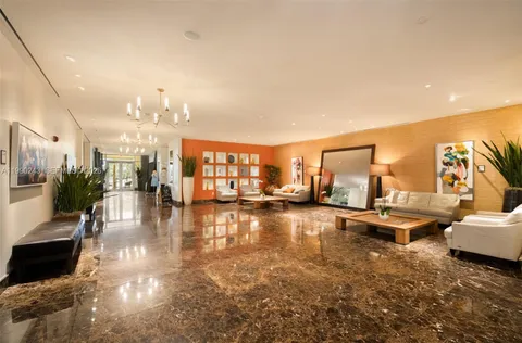 $599,999 | 601 North Fort Lauderdale Beach Boulevard, Unit 903, Fort Lauderdale, FL 33304