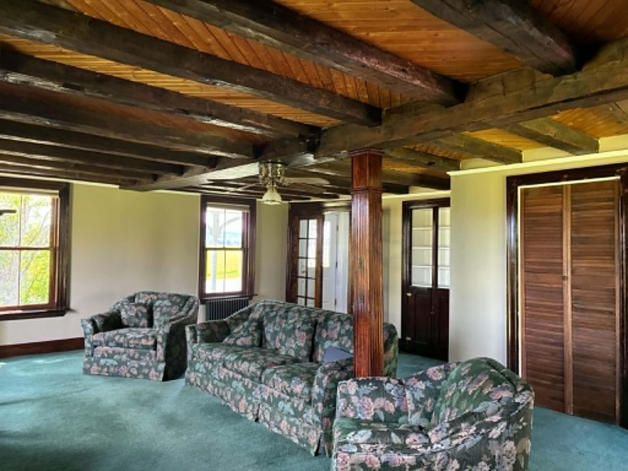 96 Davern Road Peru, NY 12972 - Photo 15 of 48 living room