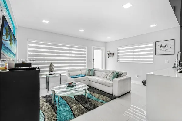 $2,995 | 12001 Southwest 176th Terrace, Miami, FL 33177