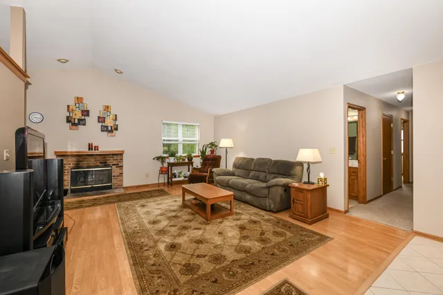 $378,500 | 3200 Stephan Road, Caledonia, WI 53402