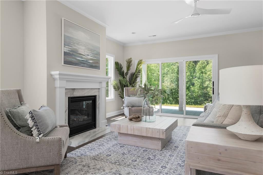 2048 Welden Ridge Road Kernersville, NC 27284 - Photo 8 of 50 Great Room w/ Glass Slider