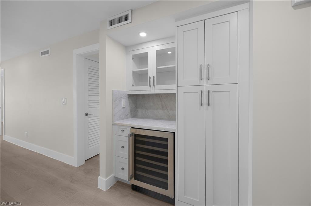 21 High Point Circle East, Unit 409 Naples, FL 34103 - Photo 25 of 38