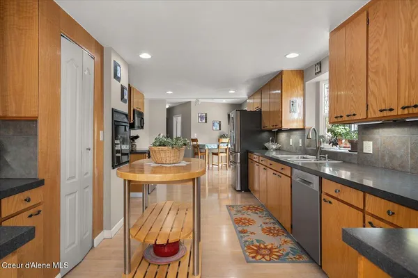 $1,300,000 | 7520 North Mt Carrol Street, Dalton Gardens, ID 83815