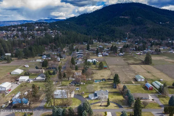 $1,300,000 | 7520 North Mt Carrol Street, Dalton Gardens, ID 83815
