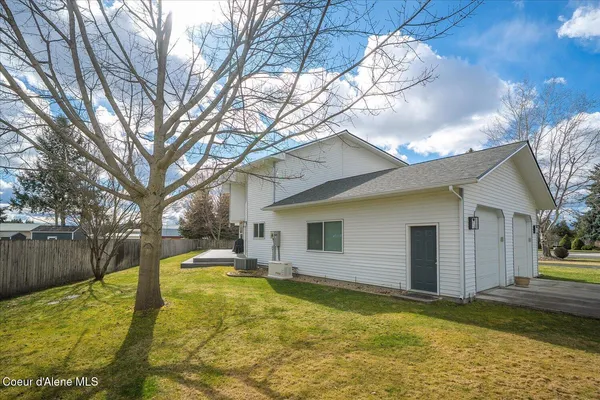 $1,300,000 | 7520 North Mt Carrol Street, Dalton Gardens, ID 83815