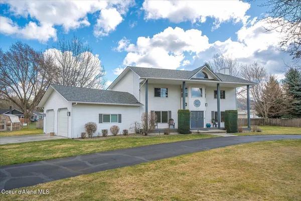 $1,300,000 | 7520 North Mt Carrol Street, Dalton Gardens, ID 83815