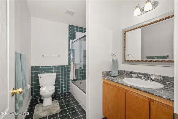 $1,300,000 | 7520 North Mt Carrol Street, Dalton Gardens, ID 83815
