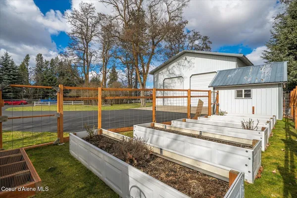 $1,300,000 | 7520 North Mt Carrol Street, Dalton Gardens, ID 83815