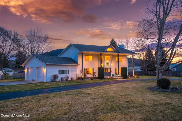 $1,300,000 | 7520 North Mt Carrol Street, Dalton Gardens, ID 83815
