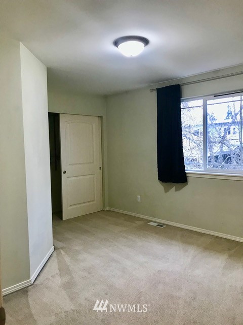 744 Sylvan Way Bremerton, WA 98310 - Photo 19 of 24 Gallery Image 19