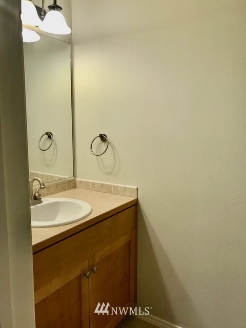 744 Sylvan Way Bremerton, WA 98310 - Photo 20 of 24 Gallery Image 20